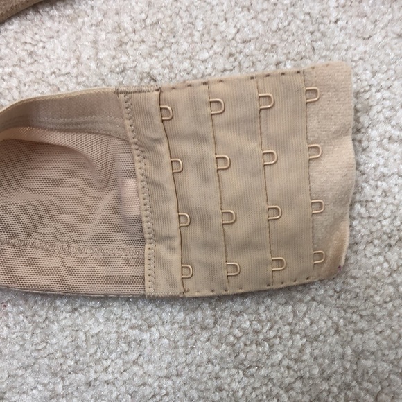 Women’s Cacique Bra - Picture 4 of 7